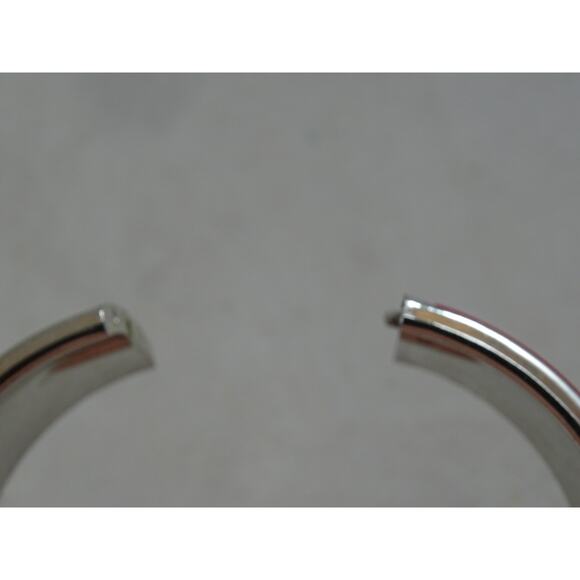 Vintage Pink Clamp Bracelet Chunky Clamper with Silvertone Hardware - Picture 4 of 6